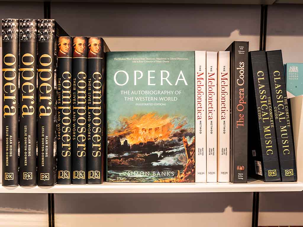 Opera Books